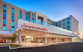 Hampton Inn And Suites in Anaheim